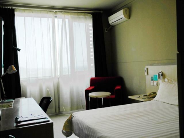 Jingjiang Inn Jurong Renmin Road Zhenjiang  Eksteriør billede