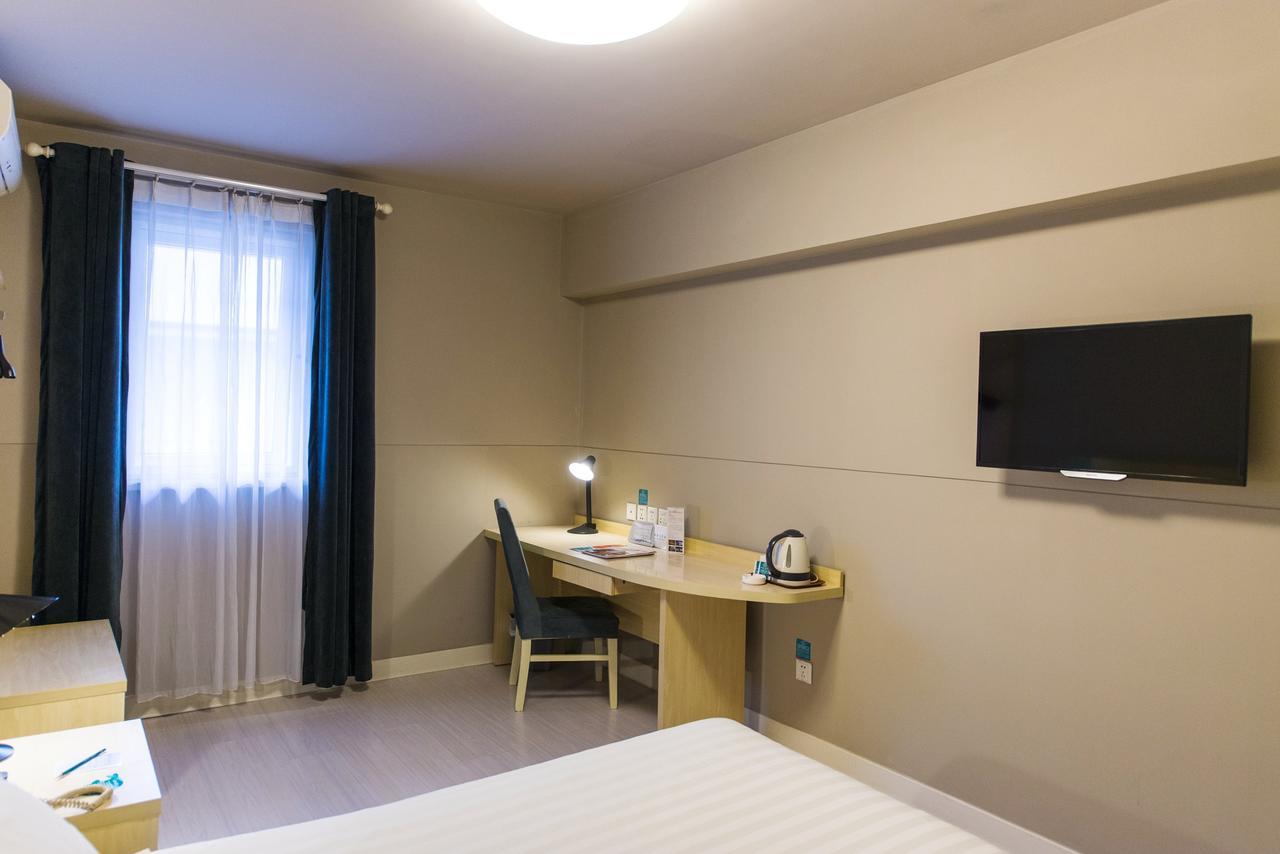 Jingjiang Inn Jurong Renmin Road Zhenjiang  Eksteriør billede